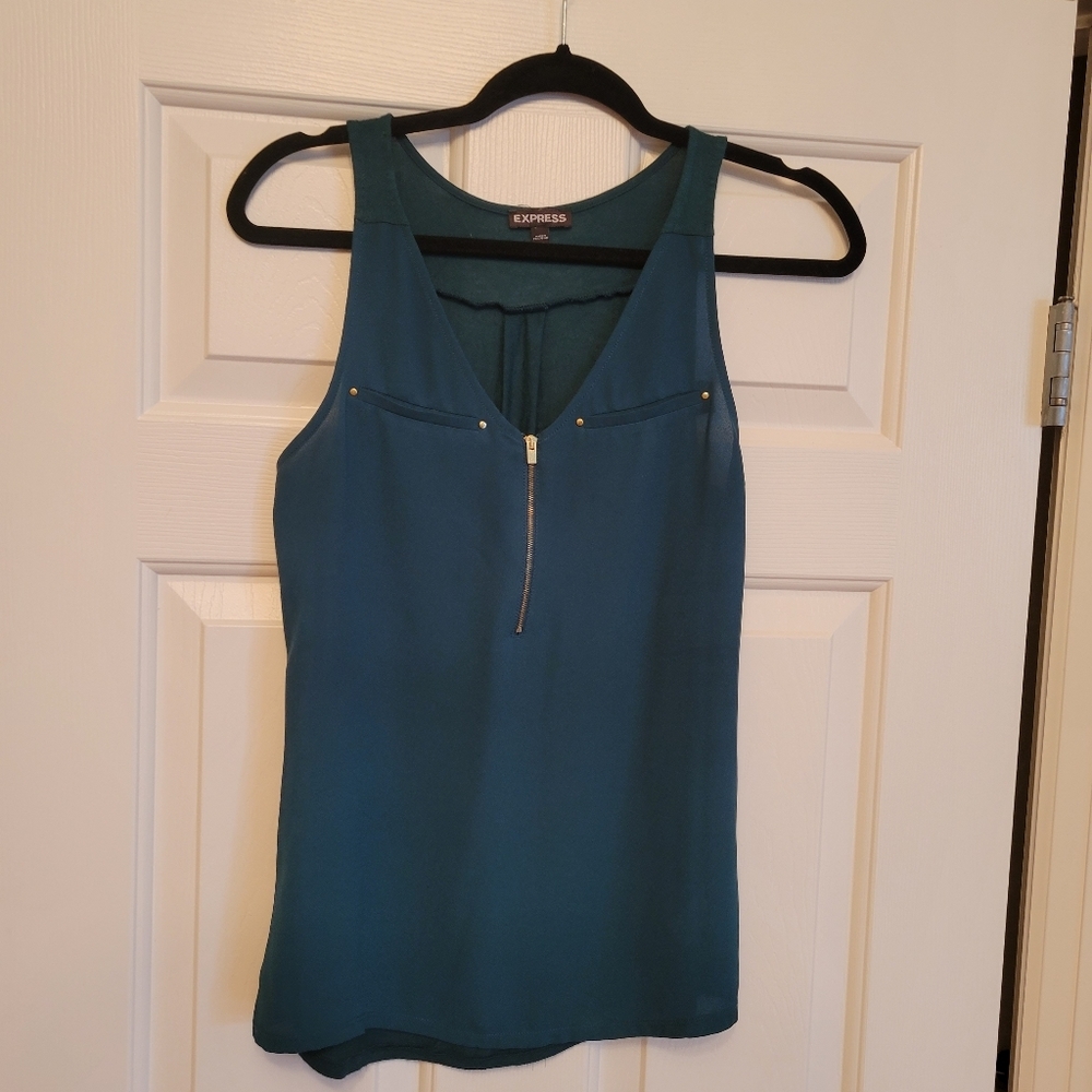 Express Top - Picture 3 of 5